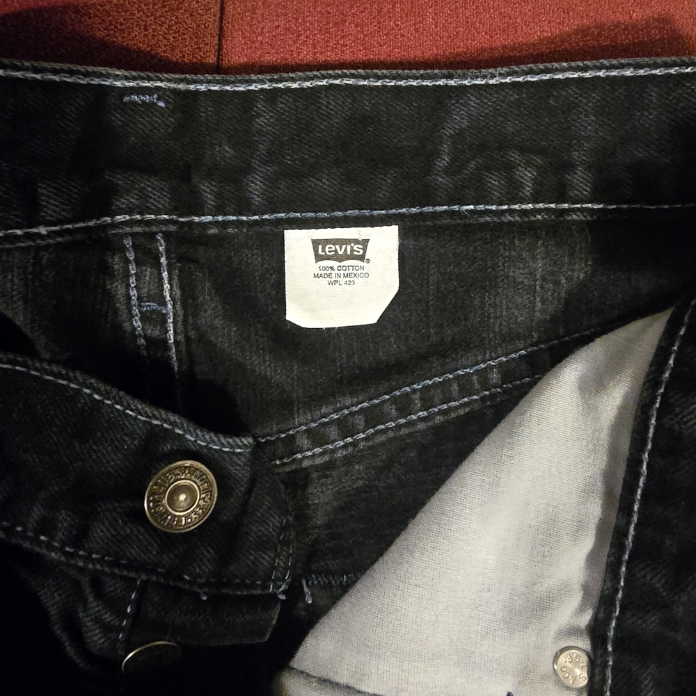 Levi's Dark Wash Men's Jeans